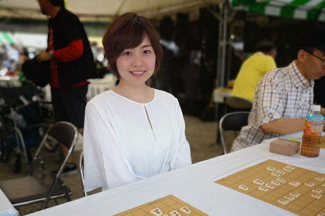 島井 咲緒里の写真