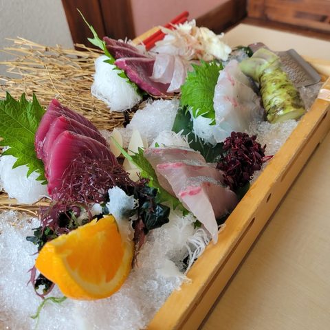 刺身盛り合わせ