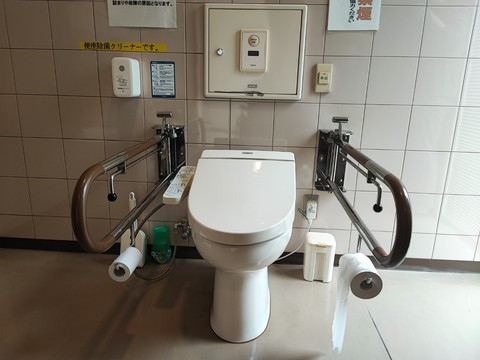 チラシ裏