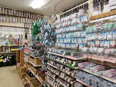 店内4