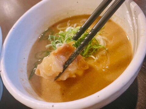 もつつけ麺