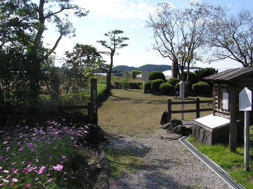 紀貫之邸跡