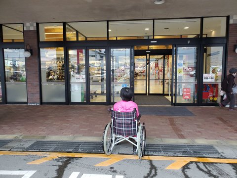 ■１F正面