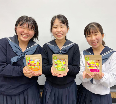 高知商業高校生徒