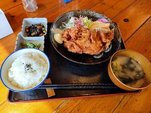 唐揚げ定食