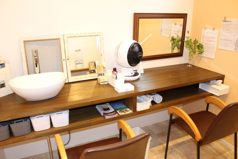 お化粧スペース