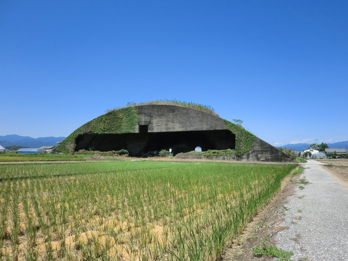 前浜掩体(えんたい)群