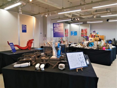 ソフビ展写真