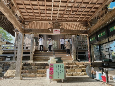本堂
